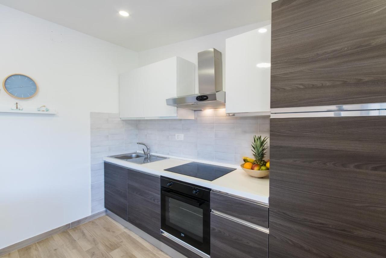 Apartment Finta Rogotin Bagian luar foto